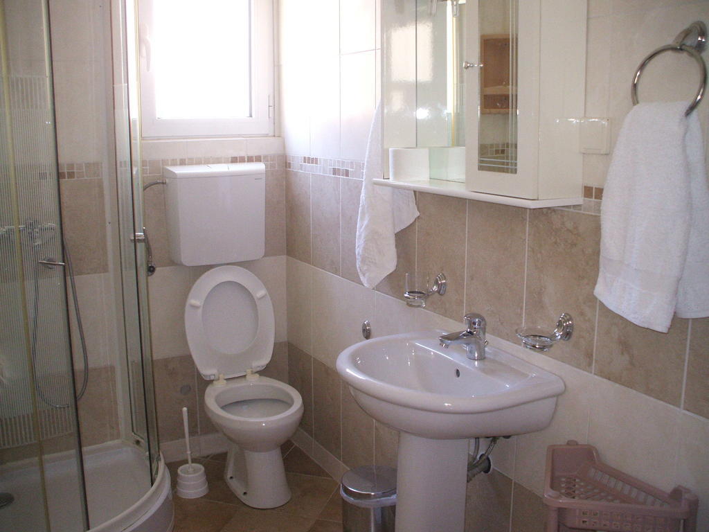 Egon Apartments Budva Ruang foto